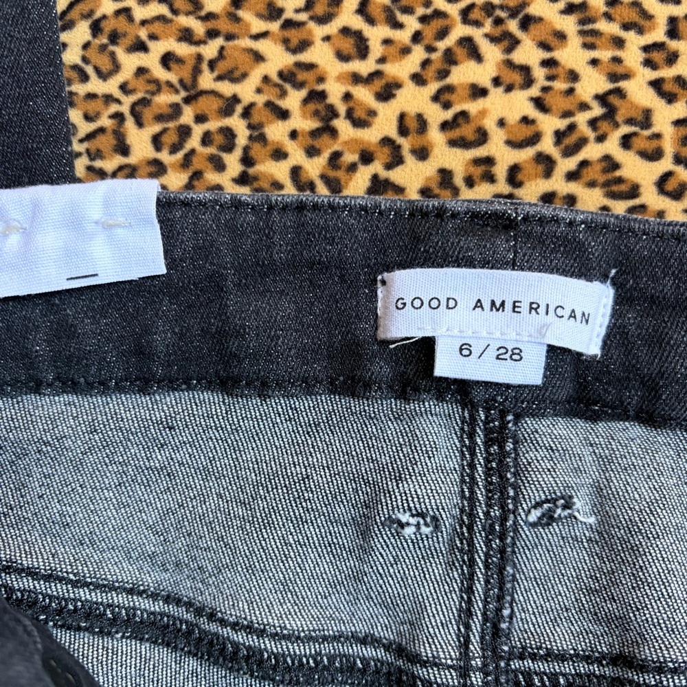 Good American Good Legs Raw Hem High Rise Black Denim Skinny Jeans‎ 6 28 NWT - Picture 12 of 16
